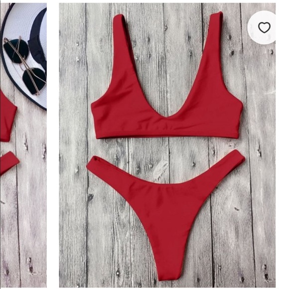 Bikini - Picture 2 of 6